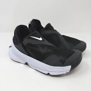 Nike Go FlyEase Hands Free Slip On Sneakers Womens 5.5 DR5540-002 NWOT